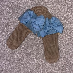 WOMEN SIZE 6 BRAND: OLD NAVY